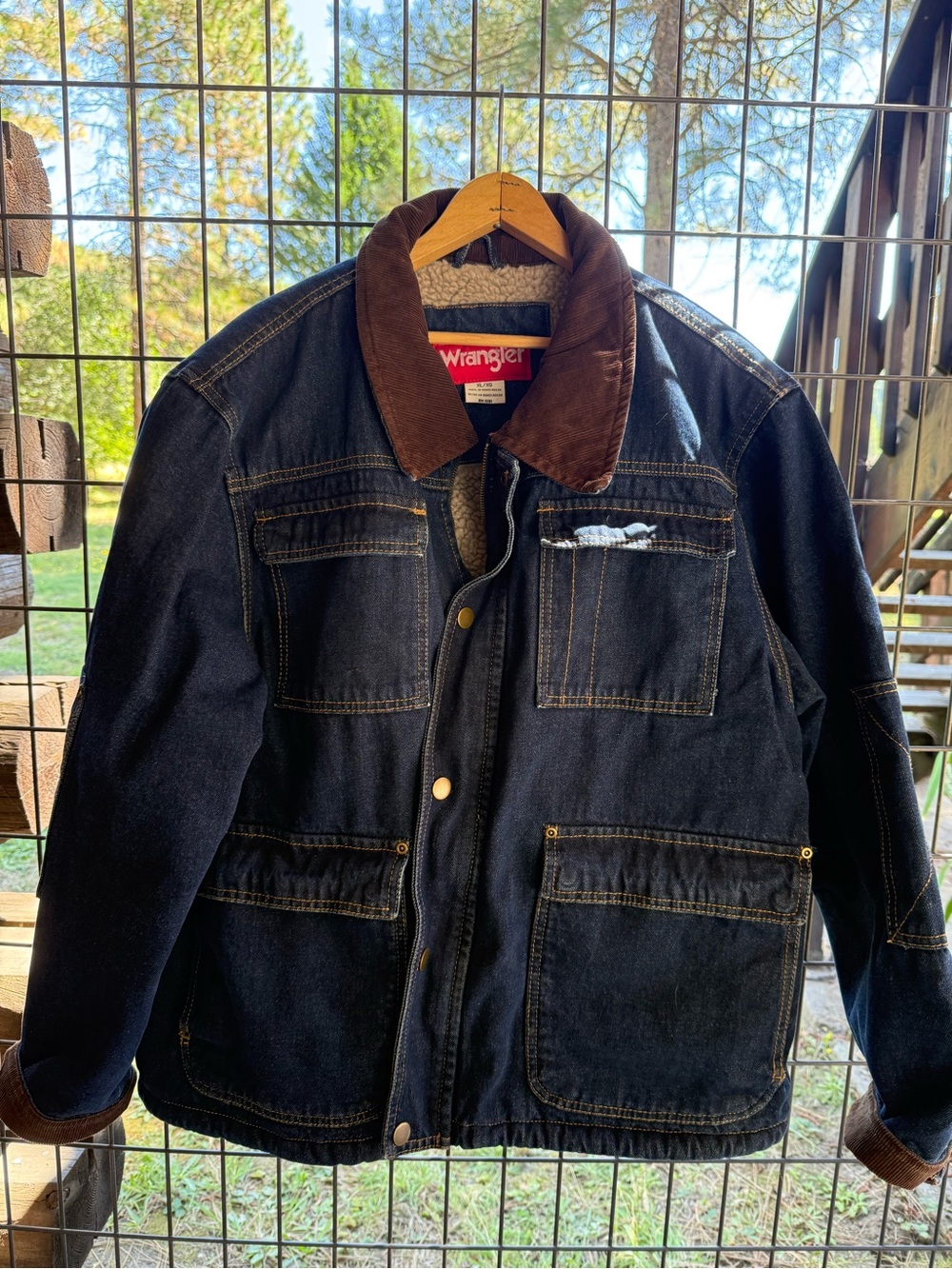Wrangler Dark Blue Denim Jacket with Brown Corduroy Collar